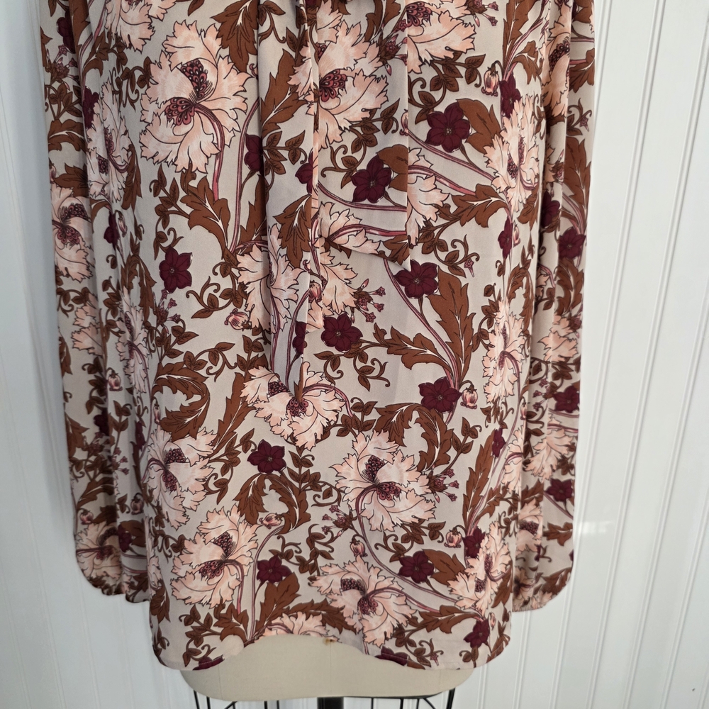 Ann Tylor Romantic Floral Tie-Neck Blouse XL - Picture 3 of 7